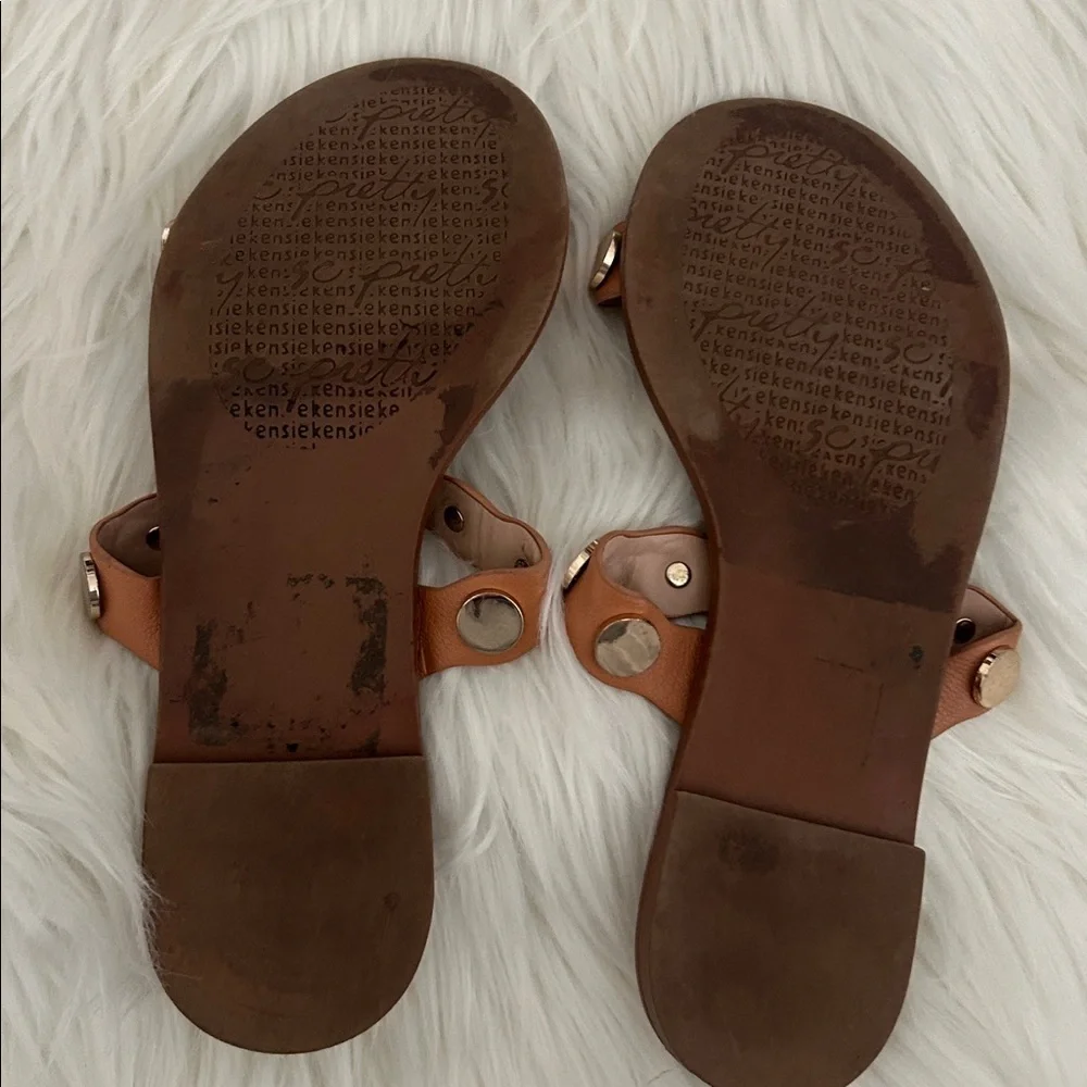 Kensie stylish sandals